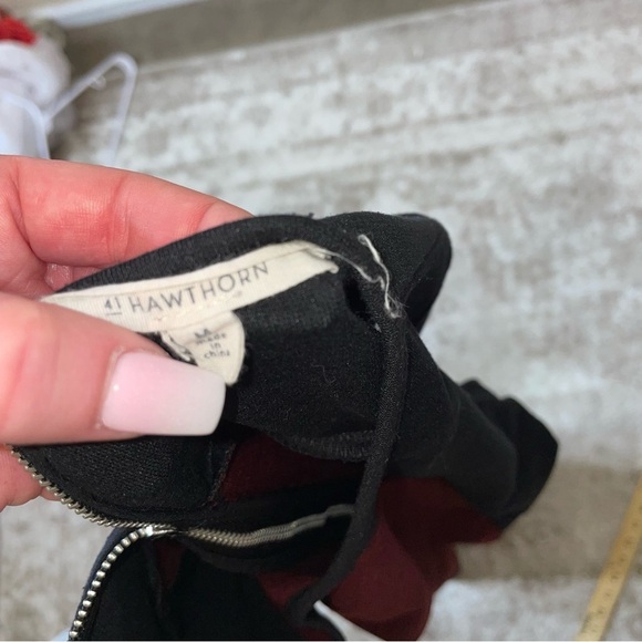 41 Hawthorn maroon & black square figure flattering textured knee length dress - Picture 11 of 12